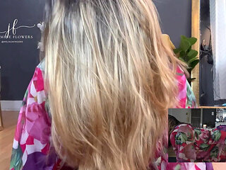 Neighborhood Hot MILF: Sensual Yoga