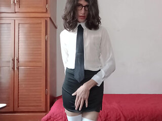 Shemale office coworker sends wrong video