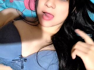 Does this perfect pussy deserve yours?