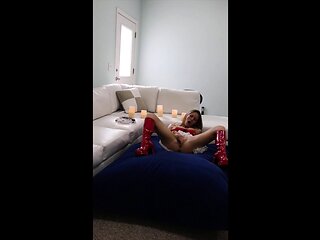 AMATEUR BIGTIT BLONDE TEEN MASTURBATES IN STALKINGS