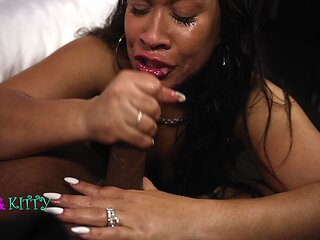 Curvy Latina Sucks On A Fat Dick For A Big Facial