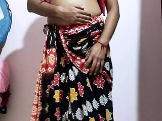 Saree solo satisfaction