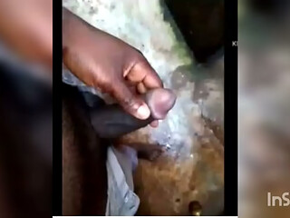 J'_ai surpris ma belle m&egrave_re dans la douche