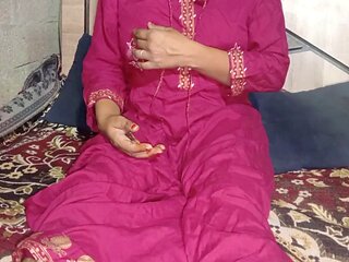 Hot bhabhi, indian bhabhi, bhabhi devar