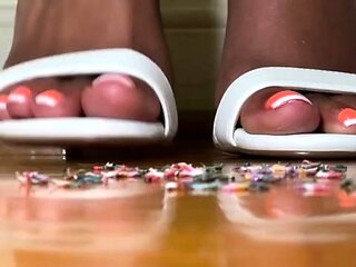 Pink Fox - Giantess In Heels Smashes Little People FemDom