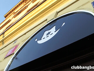 Public Bareback Fuck in a Stripclub
