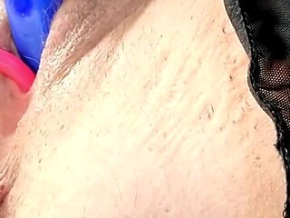 Pretty MILF Pussy, Kinky Panties