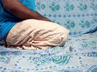 Asian boy handjob in the room 2865