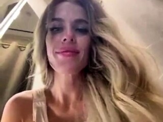 Blondinochka IN_PUBLIC_CHAT_2022-10-01_16-31-