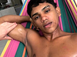 Mitch Seangers - From Beach to Handjob Fantasy