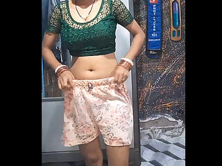 Indian Cgirl in Saree