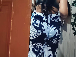 Stepsister Shower Surprise Woman Shows Her Body