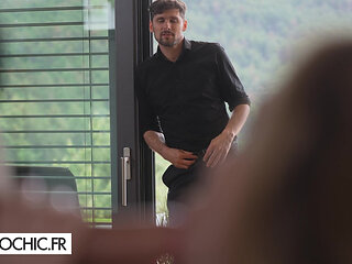 The couple welcomes a guest at home