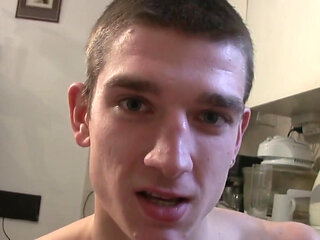 2 young men fuck and film each other