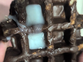 Small cock wanking on a waffle, cumshot