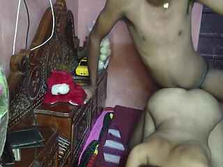 Honey Couple Kissing Sexy Moments Homemade Wife Ki Desi Doggy Style Me Chudai Ki