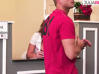 Long cock nurse gets a creampie from a lucky patient