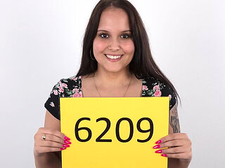 X Virtual 15 Czechcasting - Busty 18 Y/o Denisa in 180