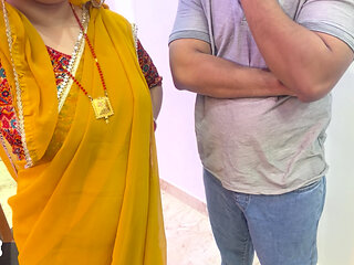 Alisha Kaam Dhundne Aaayi Aur Chudke Gayi.............