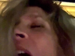 Big ass amateur blonde fucking POV in public