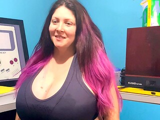 BBW Brunette Solo 28