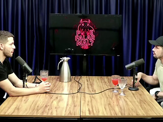 LUC&Atilde_O DOTADO FODE RODRIGO APRESENTADOR DO PODCAST