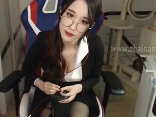 ASMR: Amateur, Xhamster  Asian Porn