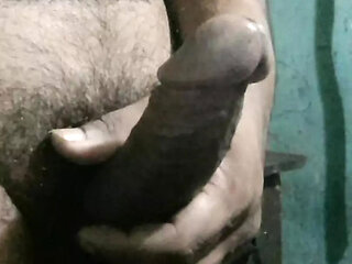 Hendjob black cock