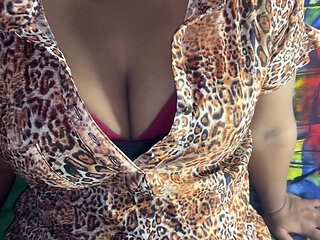 Desi Indian Aunty Sex Pussy Fuck Hindi Voice Viral Mms