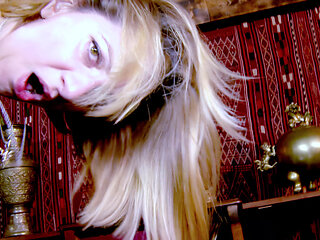 Louise Du Lac: Louise Du Lac's Elegant Encounter with Terry Kemaco