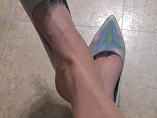 Stiletto Shoe Dangling