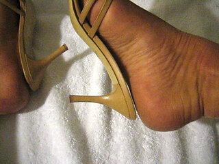 Nylons, Heels, Feet and Cum