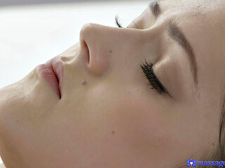 Pretty masseuse pleasures a client