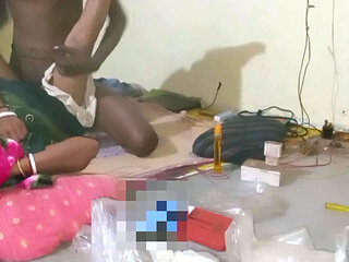 Chudai ki aunty ki first time part on