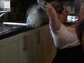 Countertop Confessions: Oskar & Maid Bambi
