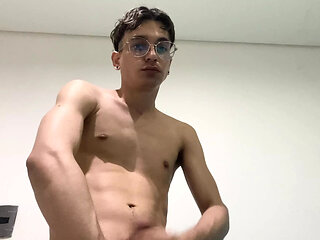 FEMALE TWINK SHOWING HIS DICK AND PUSSY