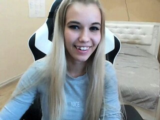 Blonde teen home alone masturbating