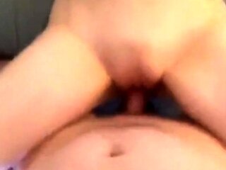 Amateur Couple's Cum-Swapping Extravaganza!