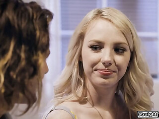 Seducing a teen groupie is really easy