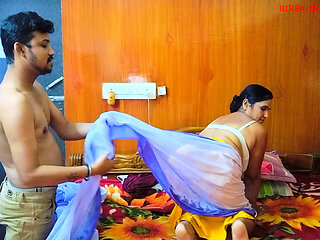 Horny fucking grand with grand desi chodachudi when grany alone at home..