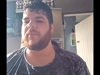 Gordo Acorda Namorado Magrinho Querendo Pau - Parte 1 (COMPLETO NO XVIDEOS RED E SHEER)