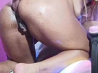 Deliciosamente Delante De Tu Peluchito Me Gusta Sentirtelo Paradito Y Tus Piernas Matadorass Papasotee Lindo