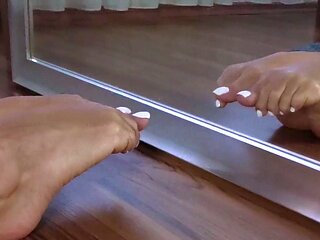 Amelia Maris aka ameliamaris OnlyFans - Watching my toes