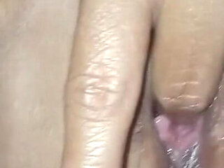 Finger in Masturbation Ah Ah Oh Ahhhoh Until It Swayes