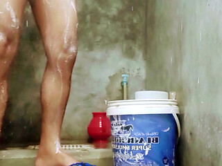 Mom serial wali sexy video dekh ker nahatat hoat masterbation Kya Bhoot Maza Aya