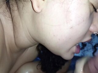 Extreme And Deep Blowjob, Until The Cuckold Ejaculates All His Cum In The Bitchs Mouth