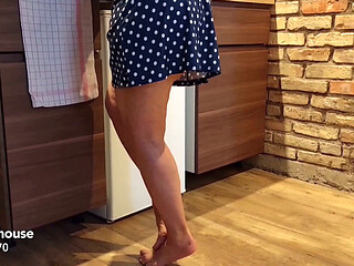 Mature Blonde Wife Enjoys Daily Quickie