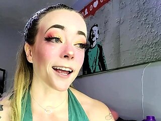 Amateur Webcam Chick Masturbates On Webcam More at