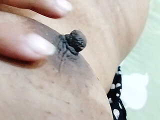 My boyfriend Left me alone i started to masturbate to my hot pussy