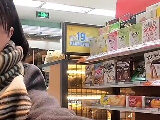 SukiTrans Cum Public